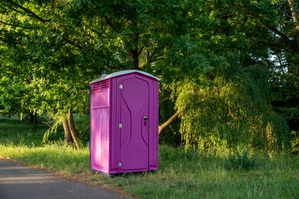 Best Portable restroom trailer rental  in Thornwood, NY